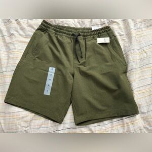 Mens old navy shorts medium brand new